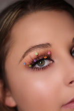 Load image into Gallery viewer, fake lashes, makeup, falsies, eye makeup, rave makeup, festival makeup, beauty, splashes lashes, false lashes, butterfly makeup, euphoria makeup,best makeup, makeup trends, best beauty products, tiktok lashes, viral tiktok lashes, best fake lashes, flower lashes, flower power
